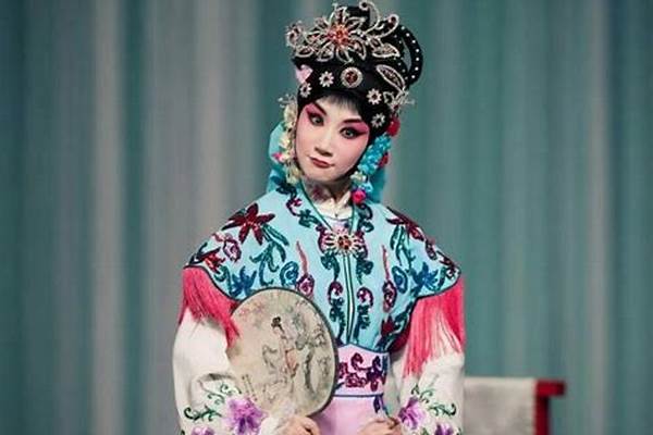 张莺莺是谁的老婆